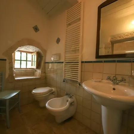 Tenuta Aratico مونوبولي