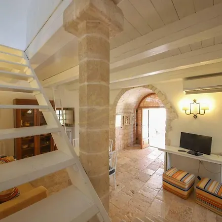 Tenuta Aratico مونوبولي